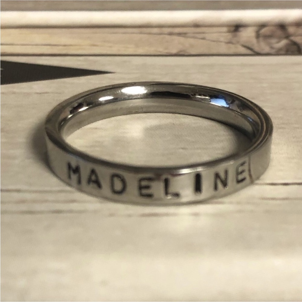 Stainlesss steel ring with name madeline